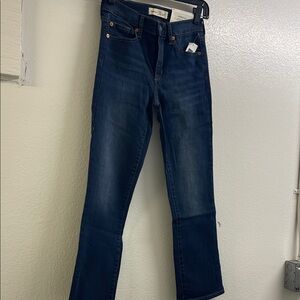 GAP Women's Dark Blue crop flare high rise Jeans 25